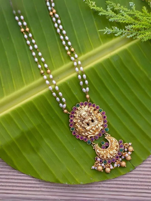 Customized Silver Jewelry For Unique Style Lakshmi Pearl Necklace