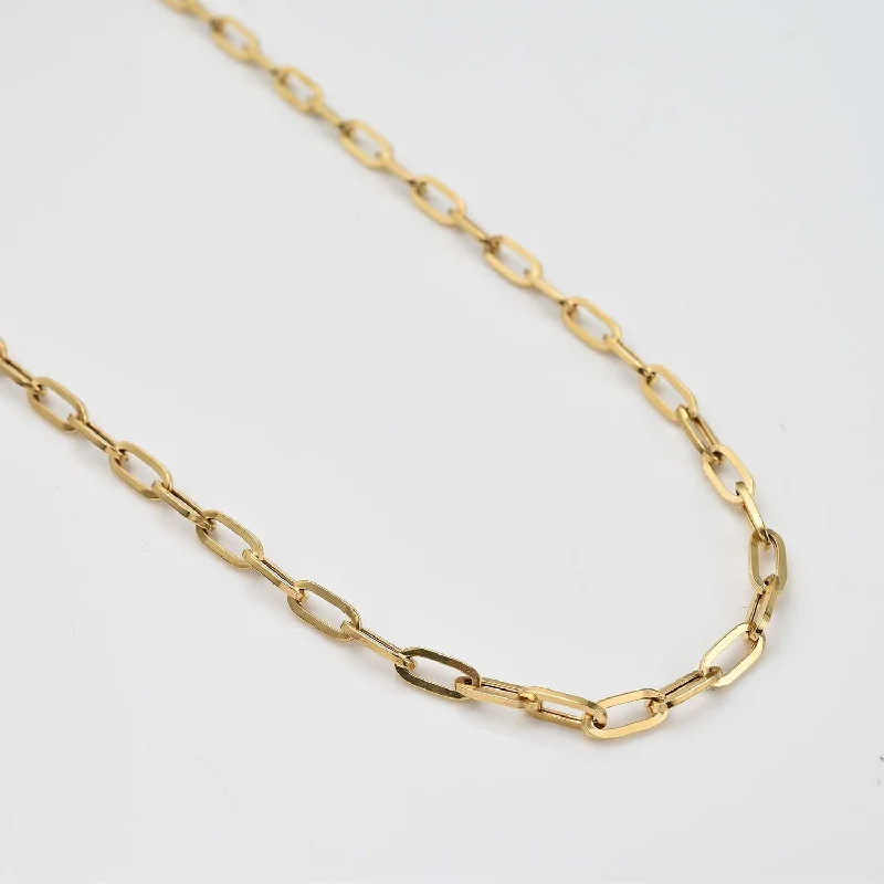 Make Your Outfit Shine With Discounted Jewelry Large Paperclip Chain Necklace in 9K Gold