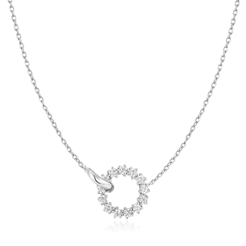 Flash Sale On Exquisite Jewelry – Don't Miss Out Silver Interlinked Circles Pavé Necklace Flash Sale On Exquisite Jewelry – Don't Miss Out Silver Interlinked Circles Pavé Necklace