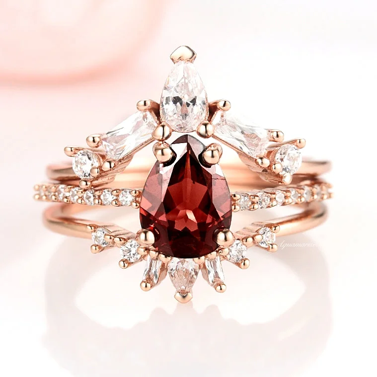 Save On Luxury Jewelry Pieces – Limited-Time Offers Natural Garnet 3pcs Ring Set- 14K Rose Gold Vermeil Save On Luxury Jewelry Pieces – Limited-Time Offers Natural Garnet 3pcs Ring Set- 14K Rose Gold Vermeil