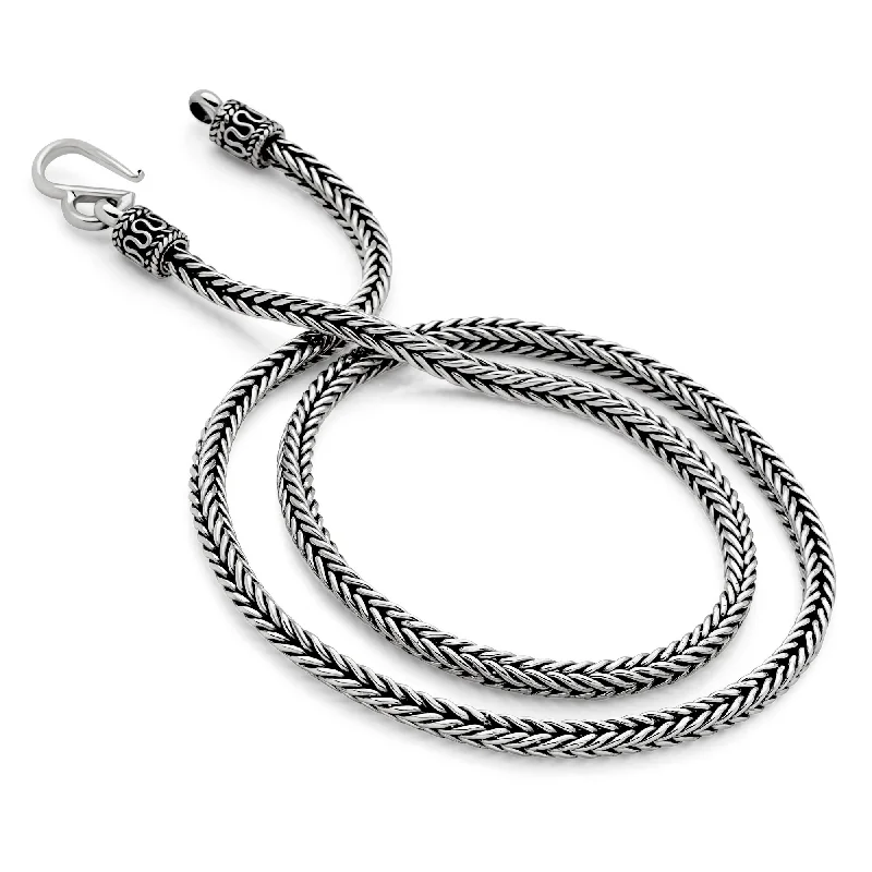 Trending Jewelry Styles Now At Limited-Time Discounts Subtle Serpent Chain