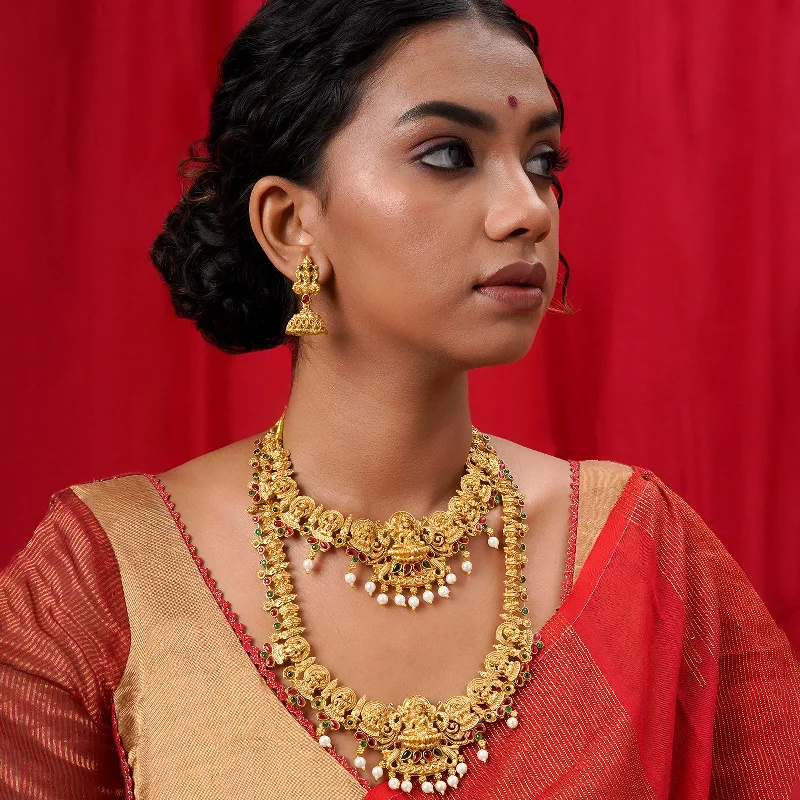 Dazzling Deals On Necklaces, Bracelets, And More Teejh Kavitha Gold Red And Green Layered Necklace Set Dazzling Deals On Necklaces, Bracelets, And More Teejh Kavitha Gold Red And Green Layered Necklace Set