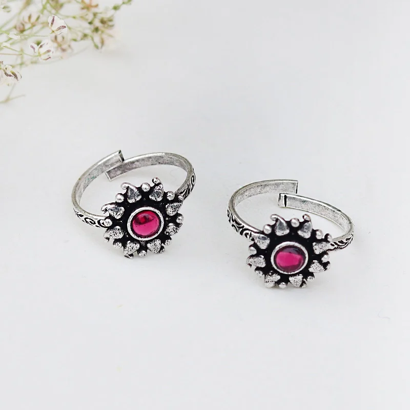 Shop Handcrafted Jewelry At Special Promotional Rates Teejh Miraya Pink Stone Silver Oxidised Toe Rings Shop Handcrafted Jewelry At Special Promotional Rates Teejh Miraya Pink Stone Silver Oxidised Toe Rings