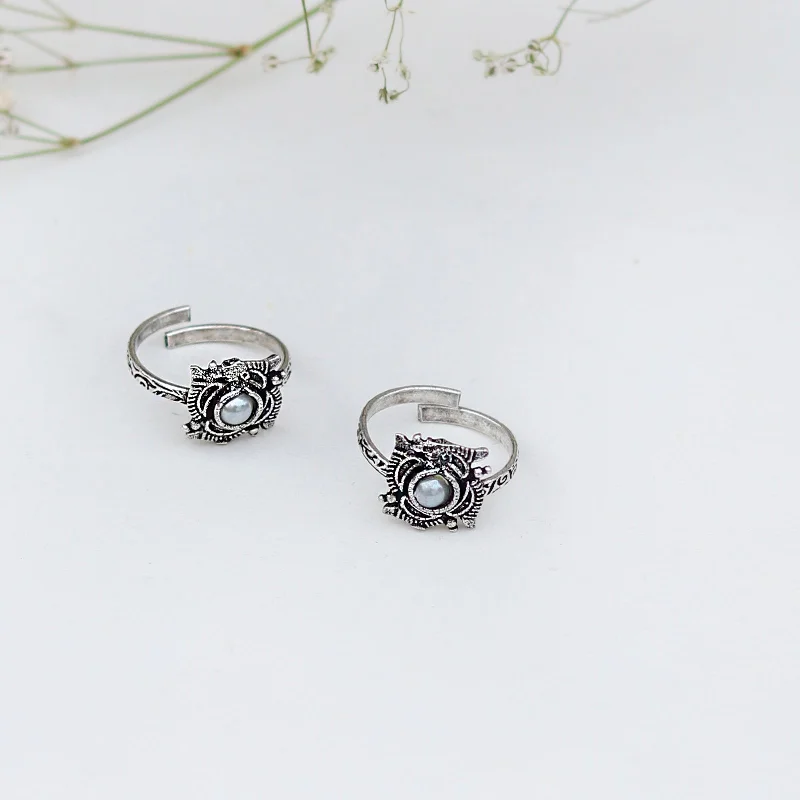 Jewelry Clearance Event – Last Chance For Stunning Deals Teejh Niya White Stone Silver Oxidised Toe Rings Jewelry Clearance Event – Last Chance For Stunning Deals Teejh Niya White Stone Silver Oxidised Toe Rings