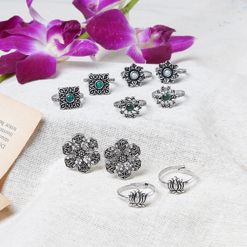 Grab Your Dream Jewelry At The Lowest Prices Teejh Yami Set Of 5 Silver Toe Rings