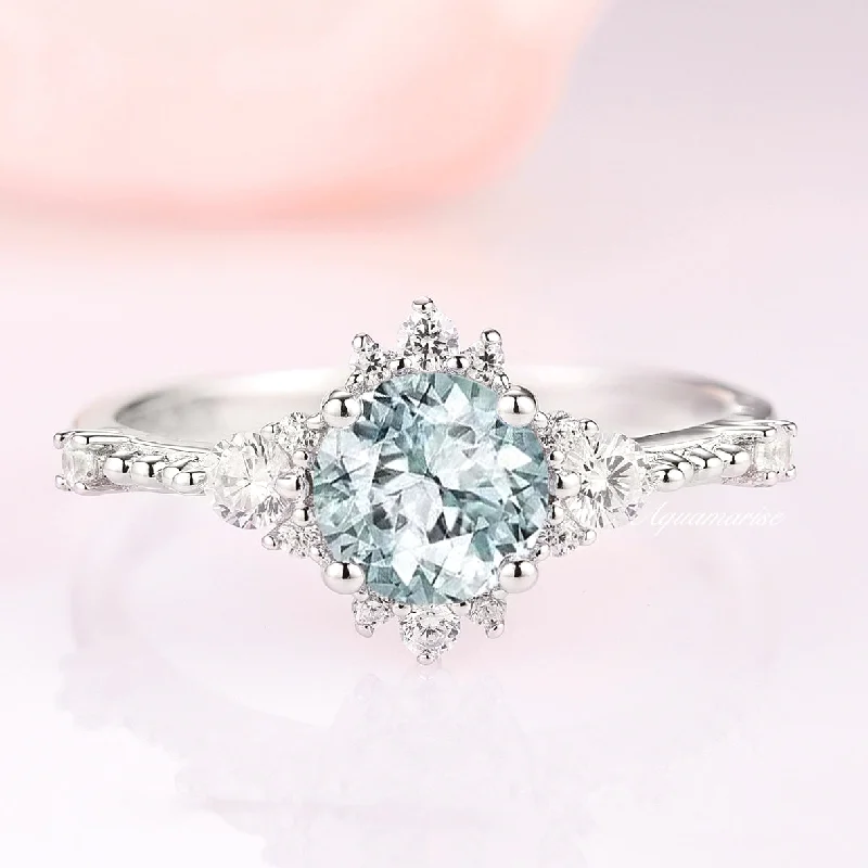 Affordable Elegance – Special Jewelry Sale Now Live Vintage Natural Aquamarine Ring-Sterling Silver Affordable Elegance – Special Jewelry Sale Now Live Vintage Natural Aquamarine Ring-Sterling Silver